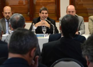Simón: “Podjarny, de espaldas al mercado; Pazo, una de las gestiones más positivas”