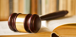 Condenan a una aseguradora por incumplir con el deber de informar