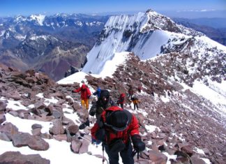 Allianz Argentina apoya a destacados deportistas que intentarán escalar el Aconcagua