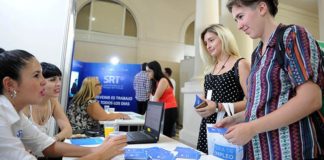 Participación de la SRT en la Feria de Empleo Joven en La Plata