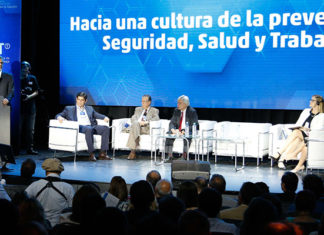 Firman Memorándum de Entendimiento entre la SRT y la OIT
