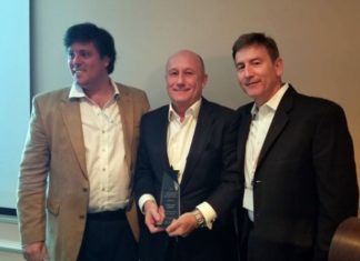 Five Star Awards Insurance Innovation para Eduardo Iglesias