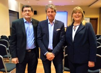 El superintendente se reunió con productores en Mendoza