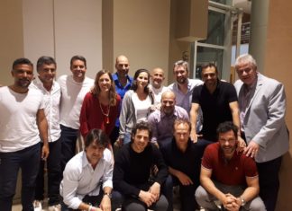 Omint ART, alentando al equipo argentino de Copa Davis