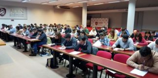Rindieron examen más de 1.500 aspirantes a productores asesores de seguros de todo el país