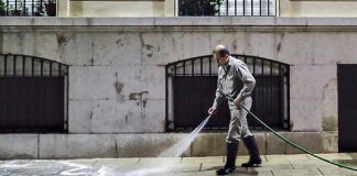 Caída en la vereda: aumentan la indemnización y rechazan apelación de la aseguradora
