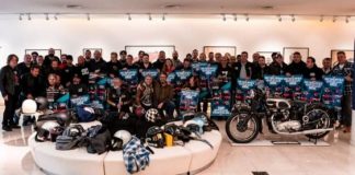 Reunión en PS Gallery por evento motociclístico