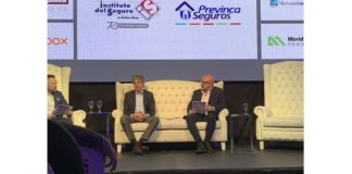 Previnca se hizo presente en el Congreso Regional de Seguros