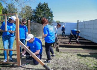 Cerca de mil horas de trabajo voluntario en Zurich Community Week 2019