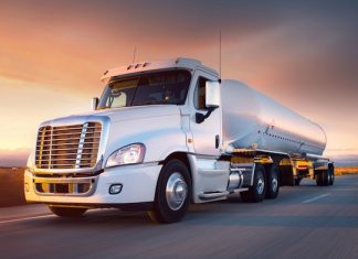 Tecnología para flotas: soluciones para transportar mercadería peligrosa