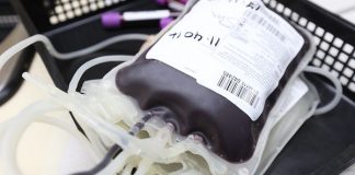 condena transfusion sangre