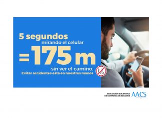 La AACS concientiza sobre el uso del celular mientras se conduce aacs campaña uso celular conducción