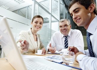 Leve caída en la cantidad de personal de la industria aseguradora locales personal caída industria aseguradora 2021