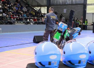 ANSV: capacitación y entrega de cascos para mil motociclistas de Lomas de Zamora ansv capacitación entrega cascos motociclistas lomas zamora