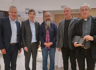 Encuentro de miembros de la UIA, la UIA Joven y el Grupo J6 en el Espacio de Diálogo Interreligioso en Sunchales encuentro uia joven grupo j6 espacio diálogo interreligioso sunchales