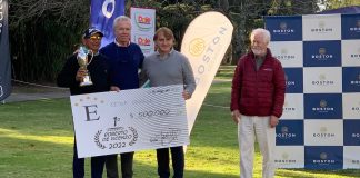 Entregaron la Copa Boston en el Abierto Roberto de Vicenzo 2022 copa boston seguros abierto roberto de vicenzo 2022