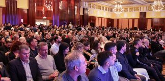A sala llena, comenzó la jornada Productos y Tecnología 2023, organizada por Todo Riesgo todo riesgo sala llena jornada productos y tecnologia 2023