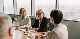 Seguros SURA presenta su Programa de Desarrollo Empresarial seguros-sura-mejora-negocio