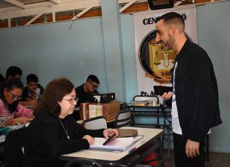 Llega la tercera edición del premio Docentes que Inspiran zurich clarín tercera edicion premio docentes inspiran
