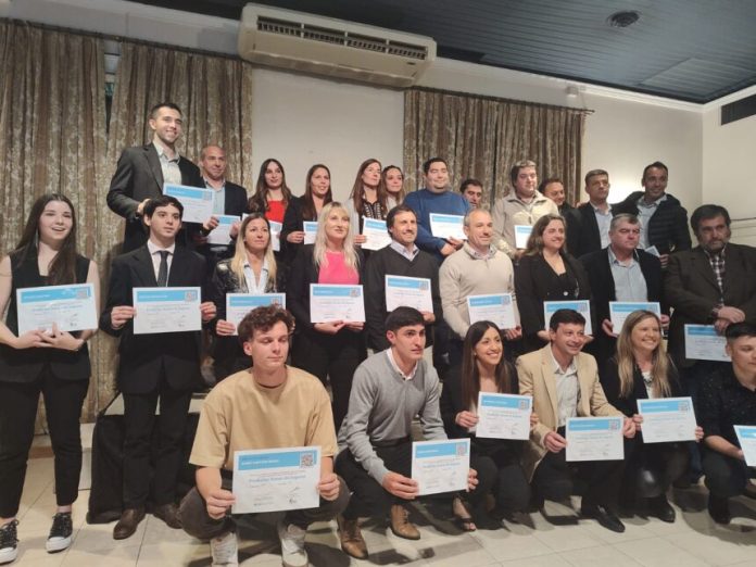 apascba fapasa tandil diplomas