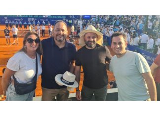 Productores de Experta Seguros vivieron en la cancha la final del Argentina Open 2024 experta seguros productores cancha final argentina open 2024