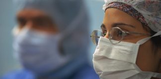 Condena a médicos, clínica, prepaga y aseguradora por la extirpación de un riñón equivocado fallo condena médicos clínica prepaga aseguradora extirpación riñón equivocado
