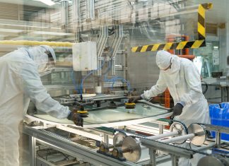 Pilkington: visitas de compañías de seguros a la planta pilkington-companias-seguros-planta