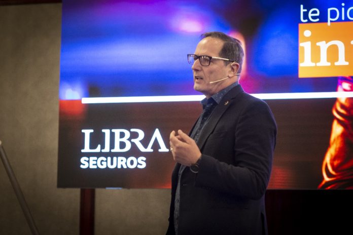 alvarez libra seguros orange time futuro hoy