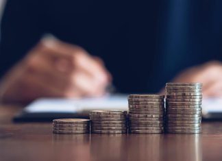 A valores constantes, la producción de seguros cayó interanualmente un 9,5% a octubre de 2024 valores constantes producción seguros octubre 2024