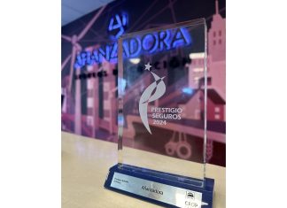 Afianzadora, una década en el podio de los Premios Prestigio afianzadora década podio premios prestigio