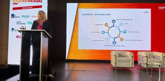 Agustina Decarre expuso en Expoestrategas 2024 fapasa agustina decarre expoestrategas 2024