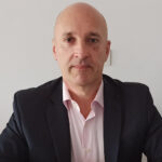 eugenio-muerza-robo-premium-black