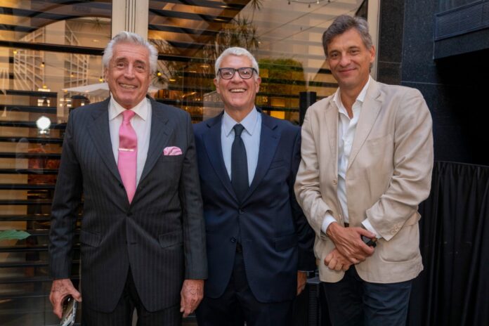 plate-encuentro-fin-año-adeaa