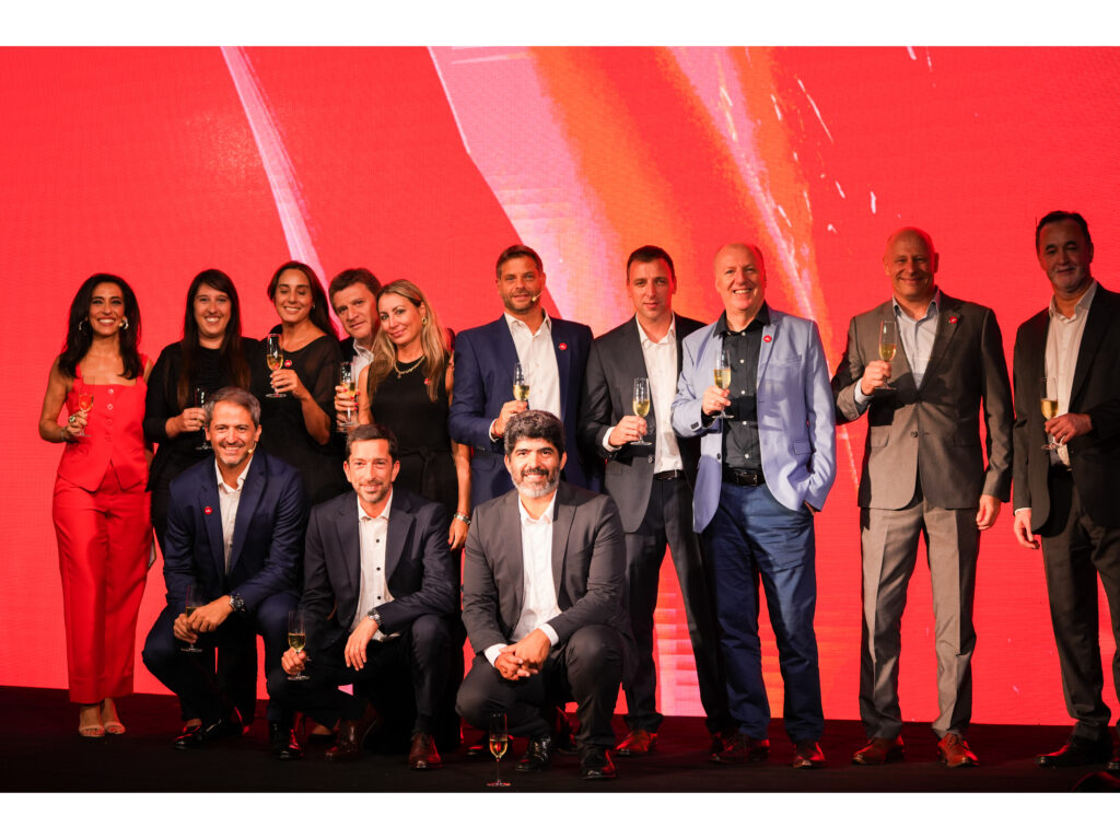 Mapfre Presentó Su Nueva Identidad De Marca En El Lanzamiento Comercial ...