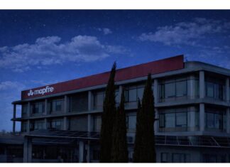 Sostenibilidad: Mapfre participa un año más en La Hora del Planeta mapfre sostenibilidad hora planeta