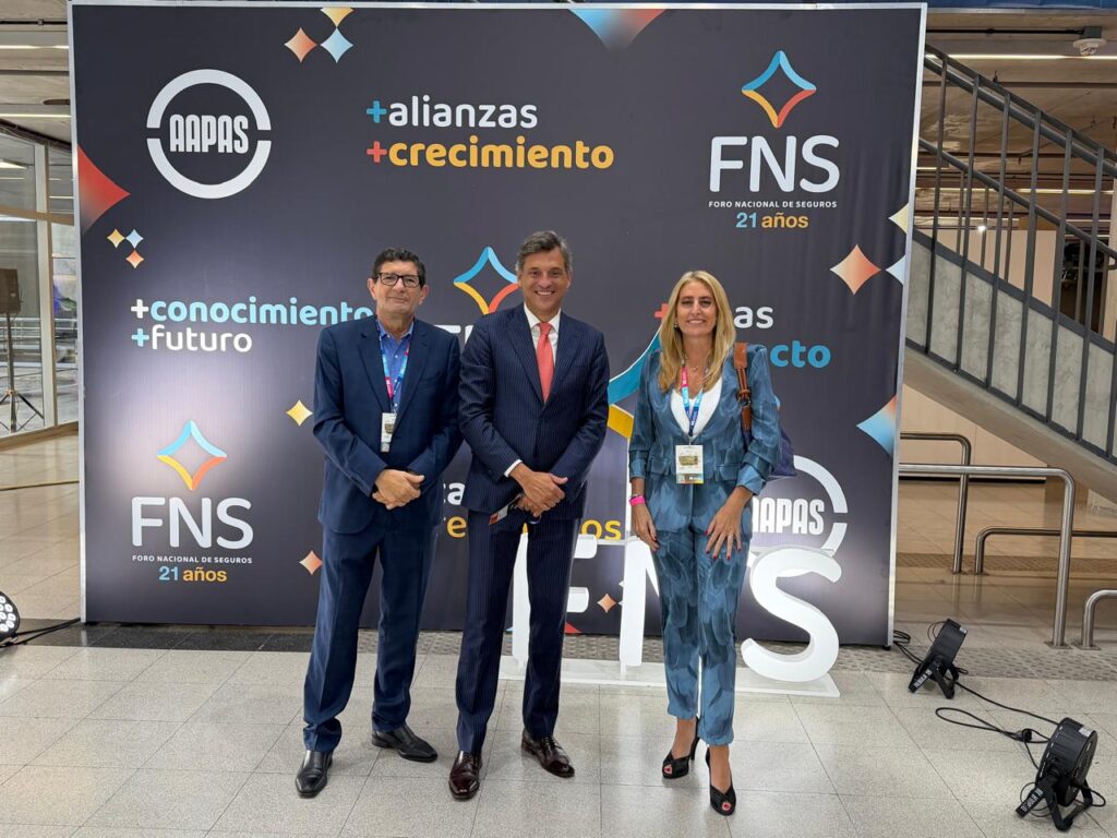 agustina-decarre-foro-nacional-seguros-2026