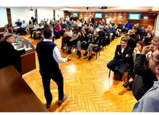 Un seminario sobre seguros de consorcios colmó la capacidad de la sede de AAPAS seminario seguros consorcios aapas