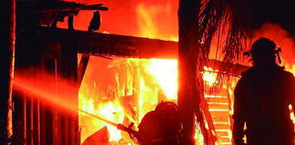 La Justicia bonaerense obliga a una aseguradora a indemnizar a una familia por una casa prefabricada que se incendió justicia aseguradora casa prefabricada incendio