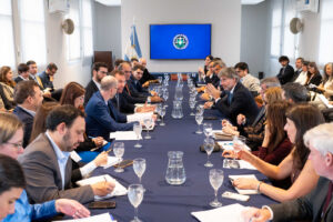 mahiques comite lavado activos