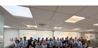Mundial 2026: el equipo de Evolución Seguros se juntó para ver el partido entre la Argentina y Egipto evolución seguros mundial 2026