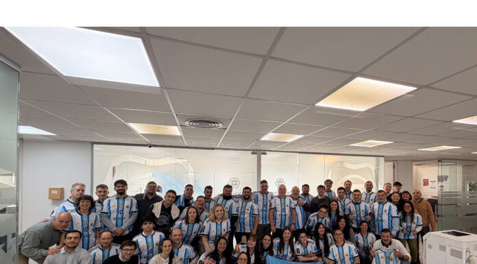 Mundial 2026: el equipo de Evolución Seguros se juntó para ver el partido entre la Argentina y Egipto evolución seguros mundial 2026