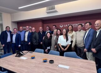La Equitativa inauguró nuevas oficinas con la visita de dirigentes de productores de todo el país equitativa-seguros-oficinas-fapasa