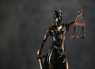 Kilometraje adulterado: la Justicia ordenó que los responsables de una concesionaria abonen una indemnización kilometraje adulterado justicia concesionario