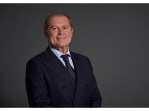 generali estructura liderazgo internacional